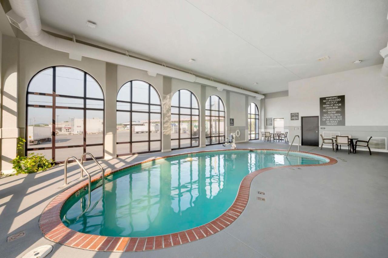 Best Western Plus Harrisonburg Εξωτερικό φωτογραφία