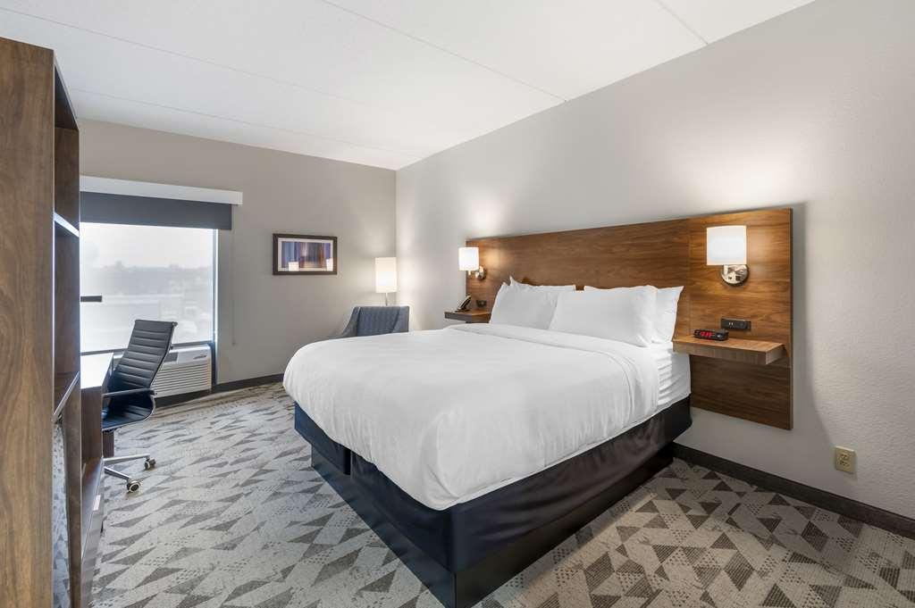 Best Western Plus Harrisonburg Δωμάτιο φωτογραφία
