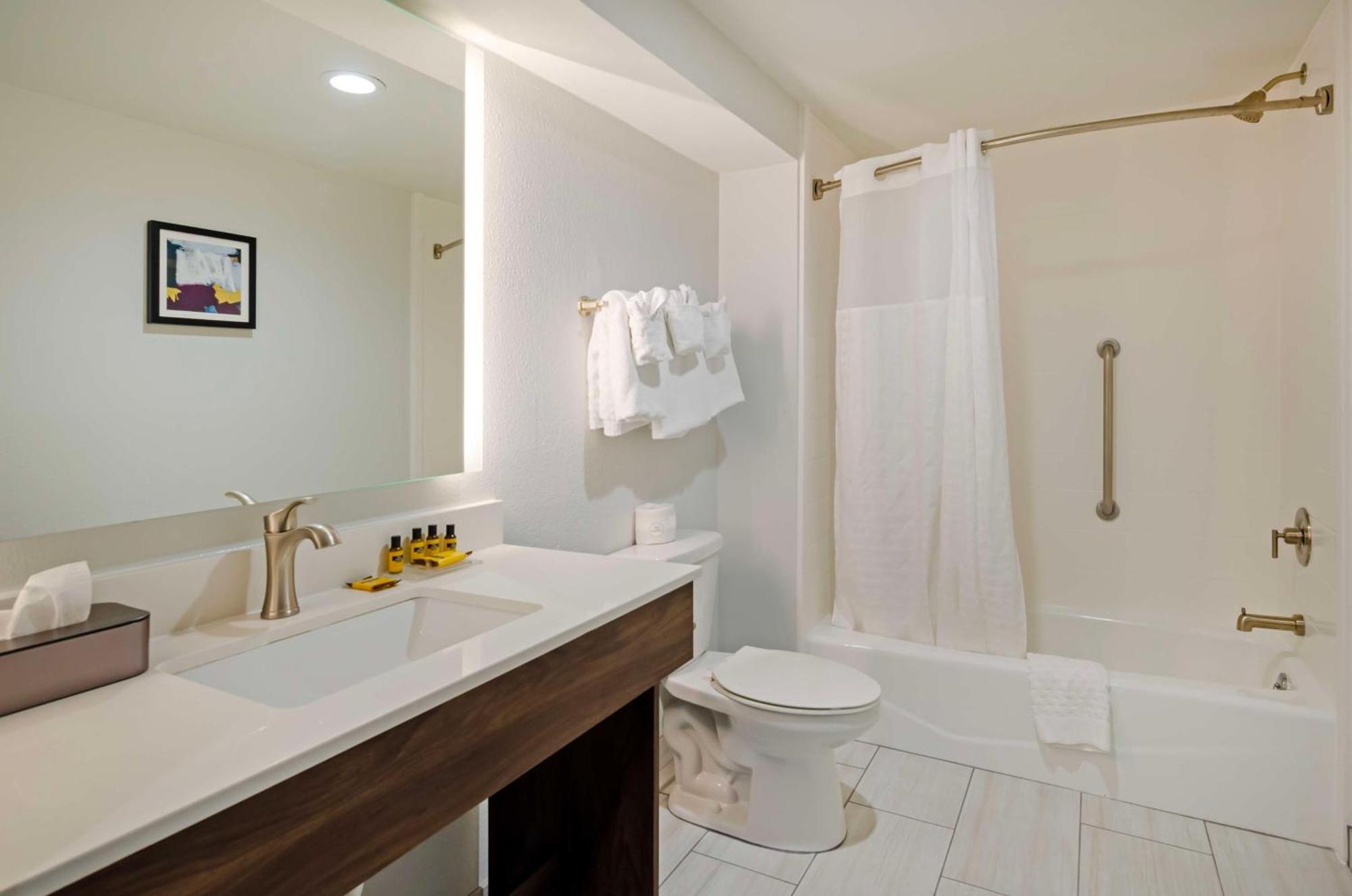 Best Western Plus Harrisonburg Εξωτερικό φωτογραφία