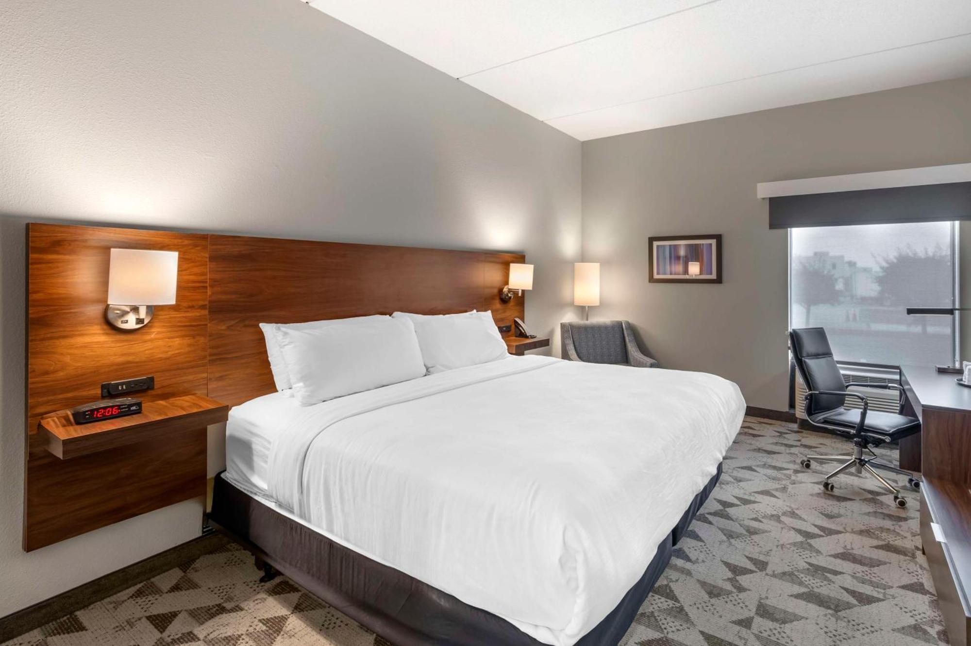 Best Western Plus Harrisonburg Εξωτερικό φωτογραφία